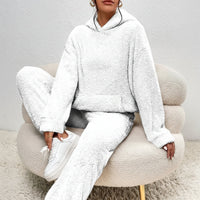 Ensemble lounge en peluche pour journées d'hiver douillettes