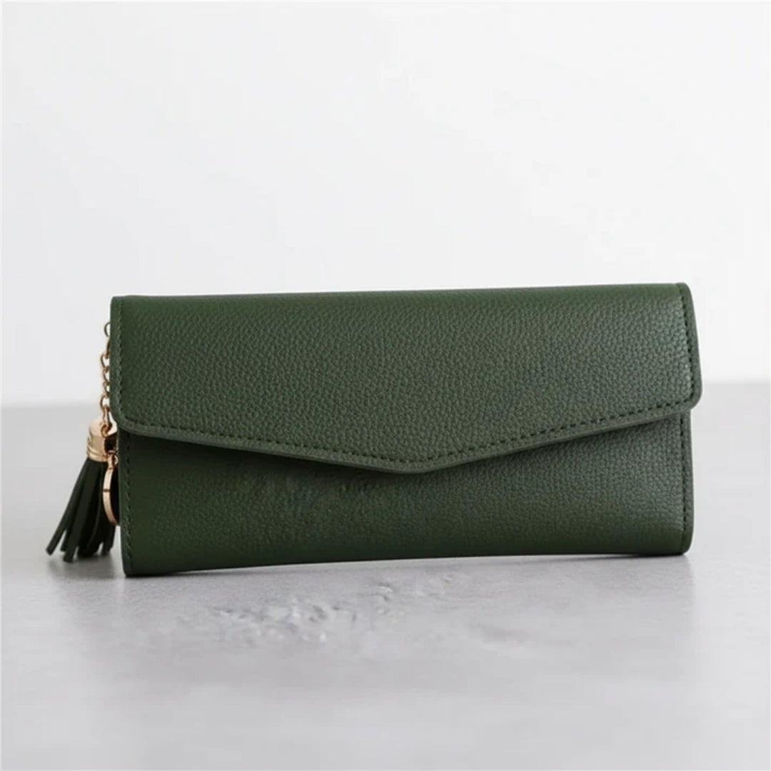 Leather Wallet - Western Style with Practical Compartments and Slim Shape