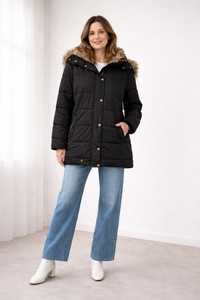 Chaqueta acolchada con capucha y cálida