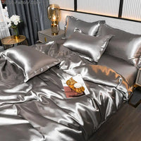 Housse de couette en satin uni de luxe - SilkSerenity