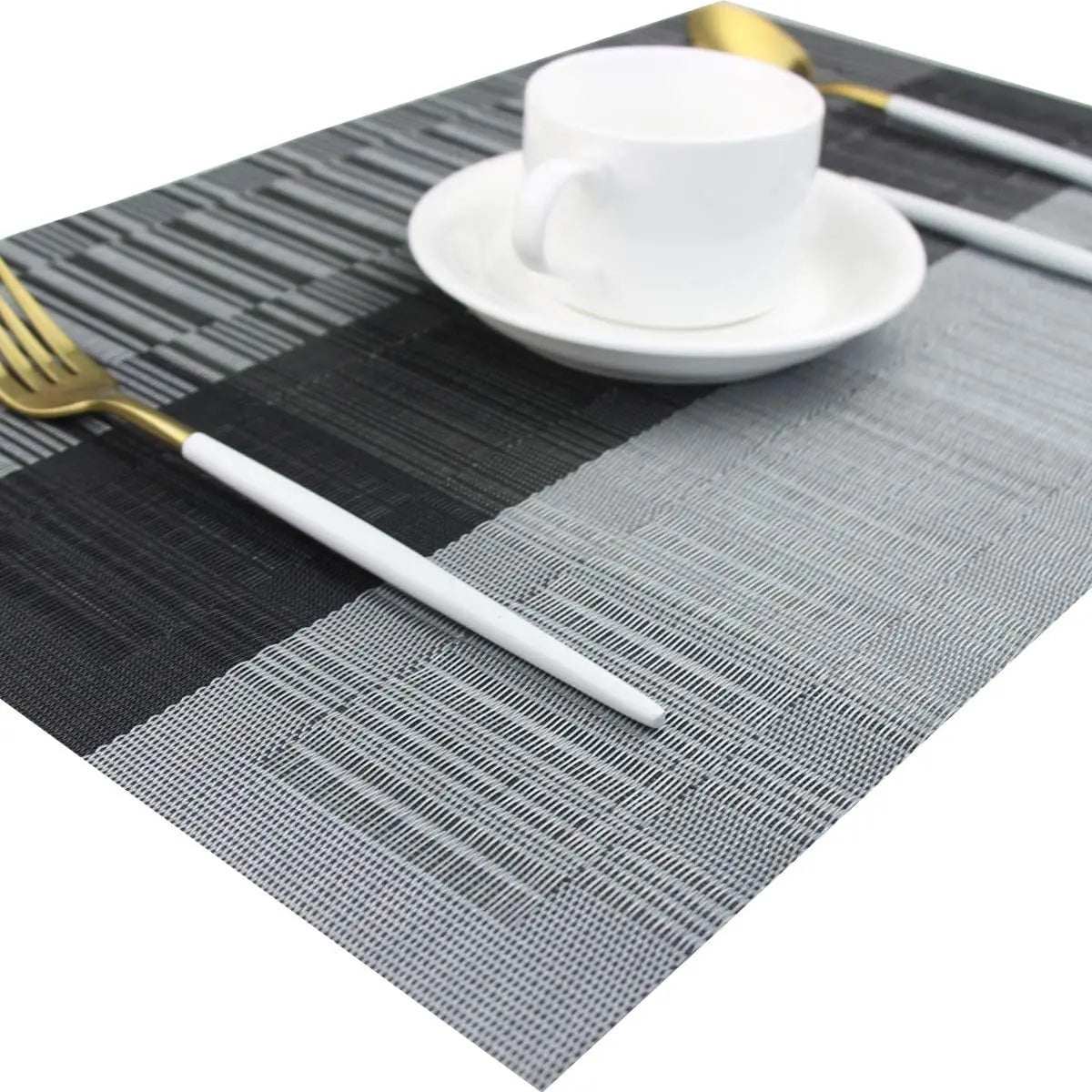 Sets de table luxueux lavables, résistants à la chaleur, pour des repas élégants