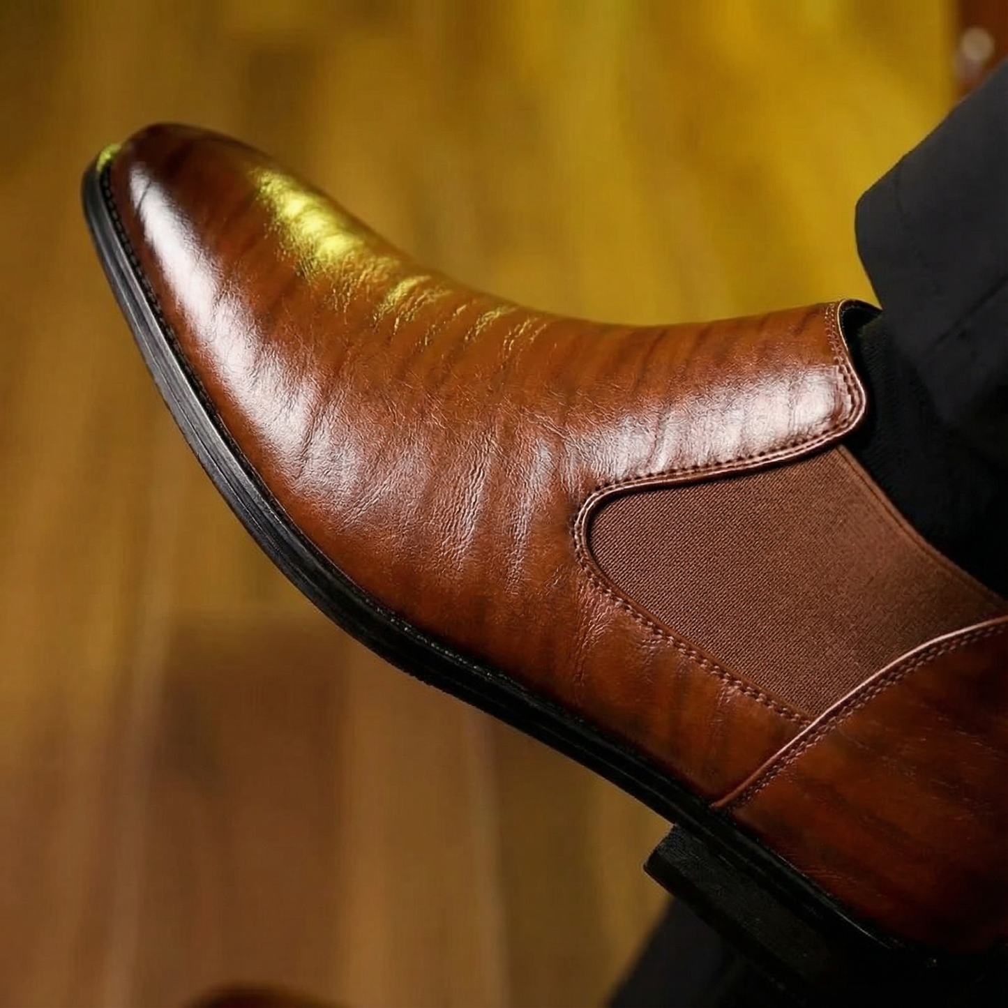 Men's Classic Leather Chelsea Boots