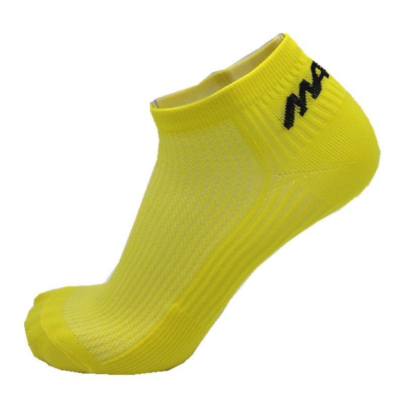 Men's Low-Cut Cycling Ankle Socks with Breathable Mesh and Arch Support