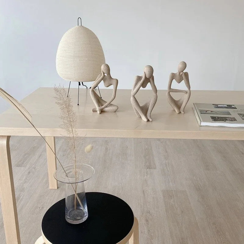 Minimalist Decoration with Abstract Motif