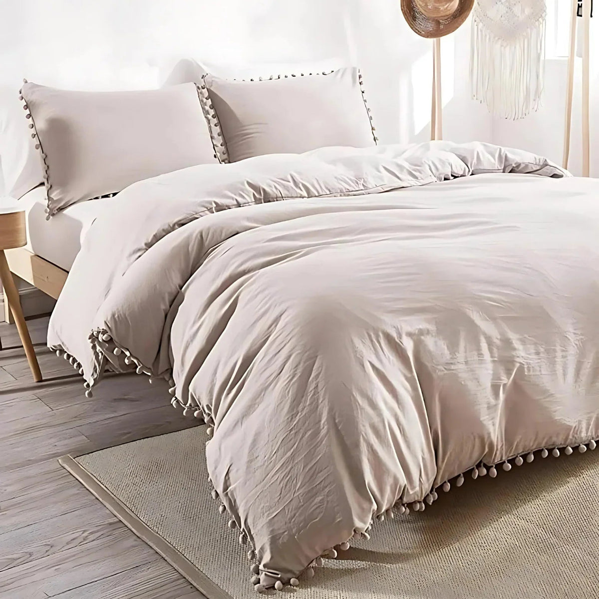 Minimalist Nordic Pom-Pom Quilt Bedding Set