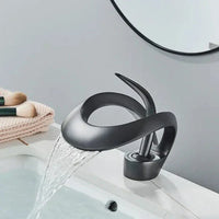 Robinet moderne en laiton effet cascade pour lavabo de salle de bains