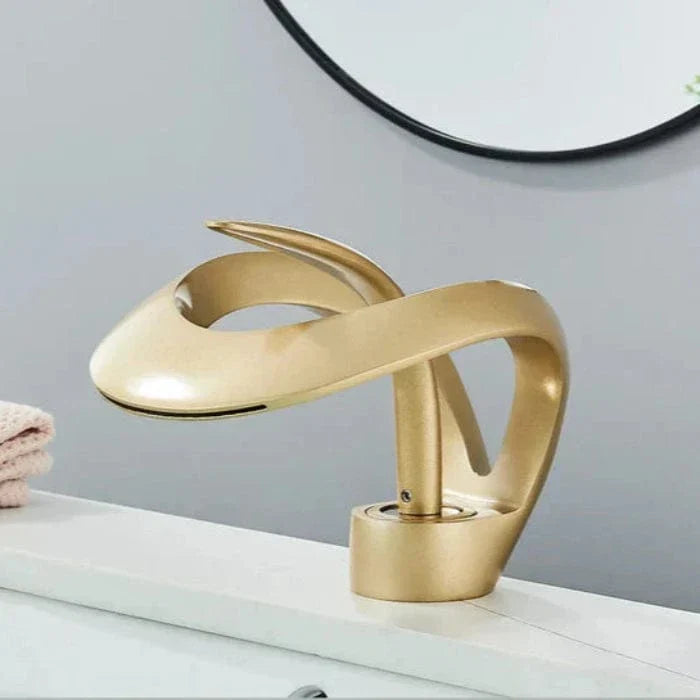 Robinet moderne en laiton effet cascade pour lavabo de salle de bains