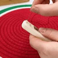 Enhebrador de aguja y descosedor