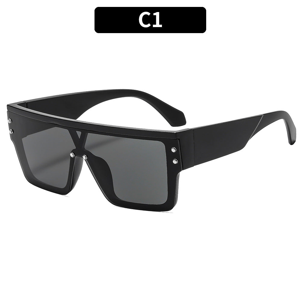 Lunettes de soleil oversize écaille de tortue au style affirmé
