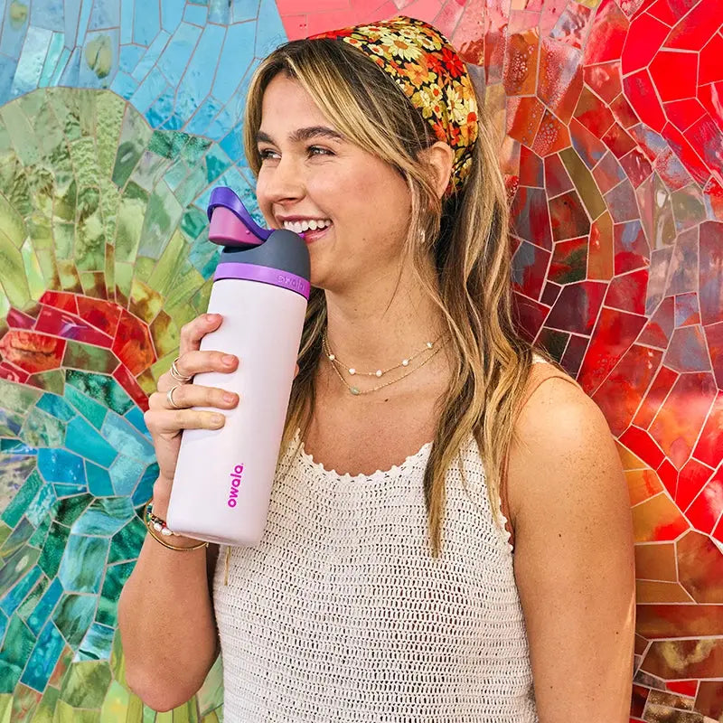 Owala 24 oz Water Bottle