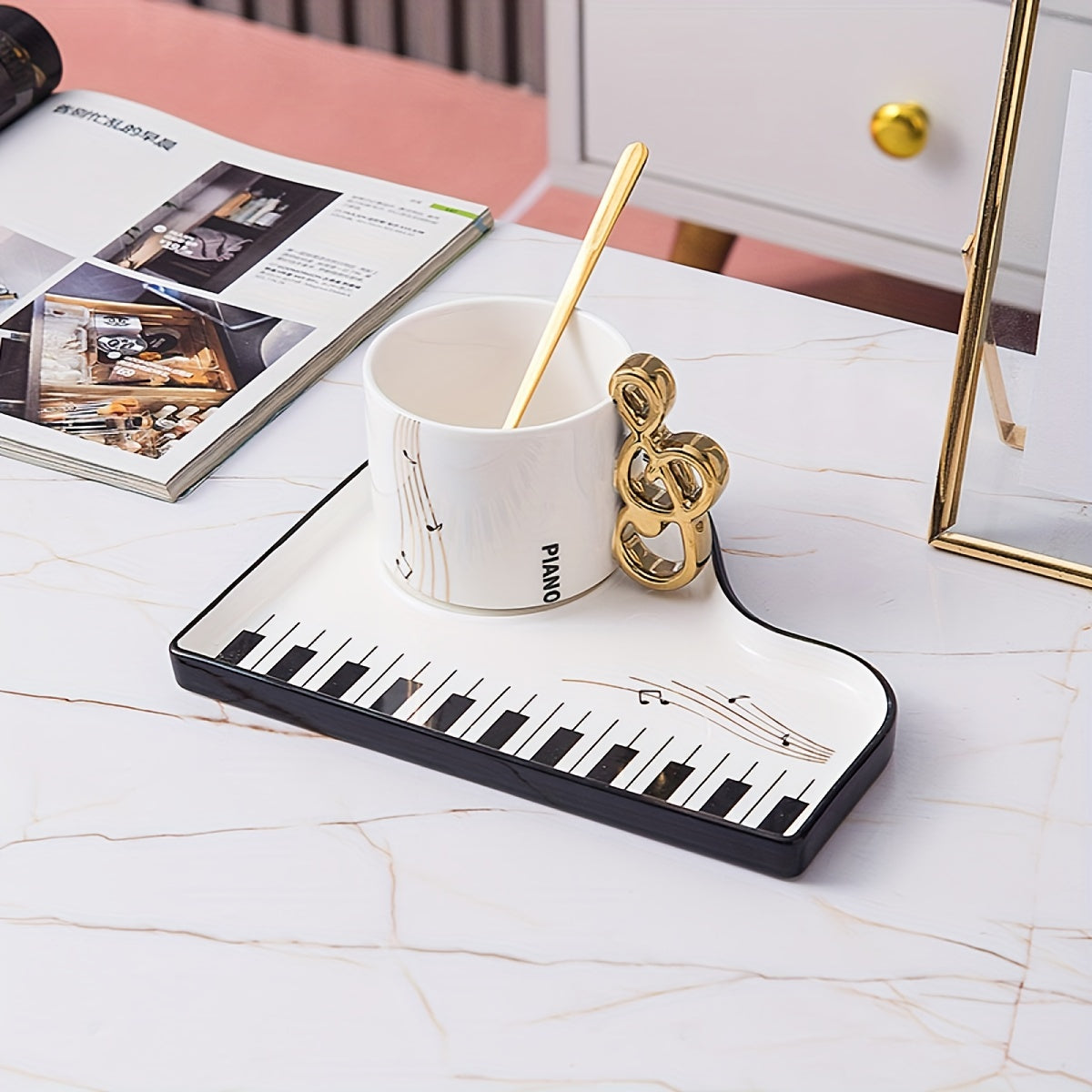 Pianissimo of Taste – Elegant Cup and Tray Set for Music Lovers