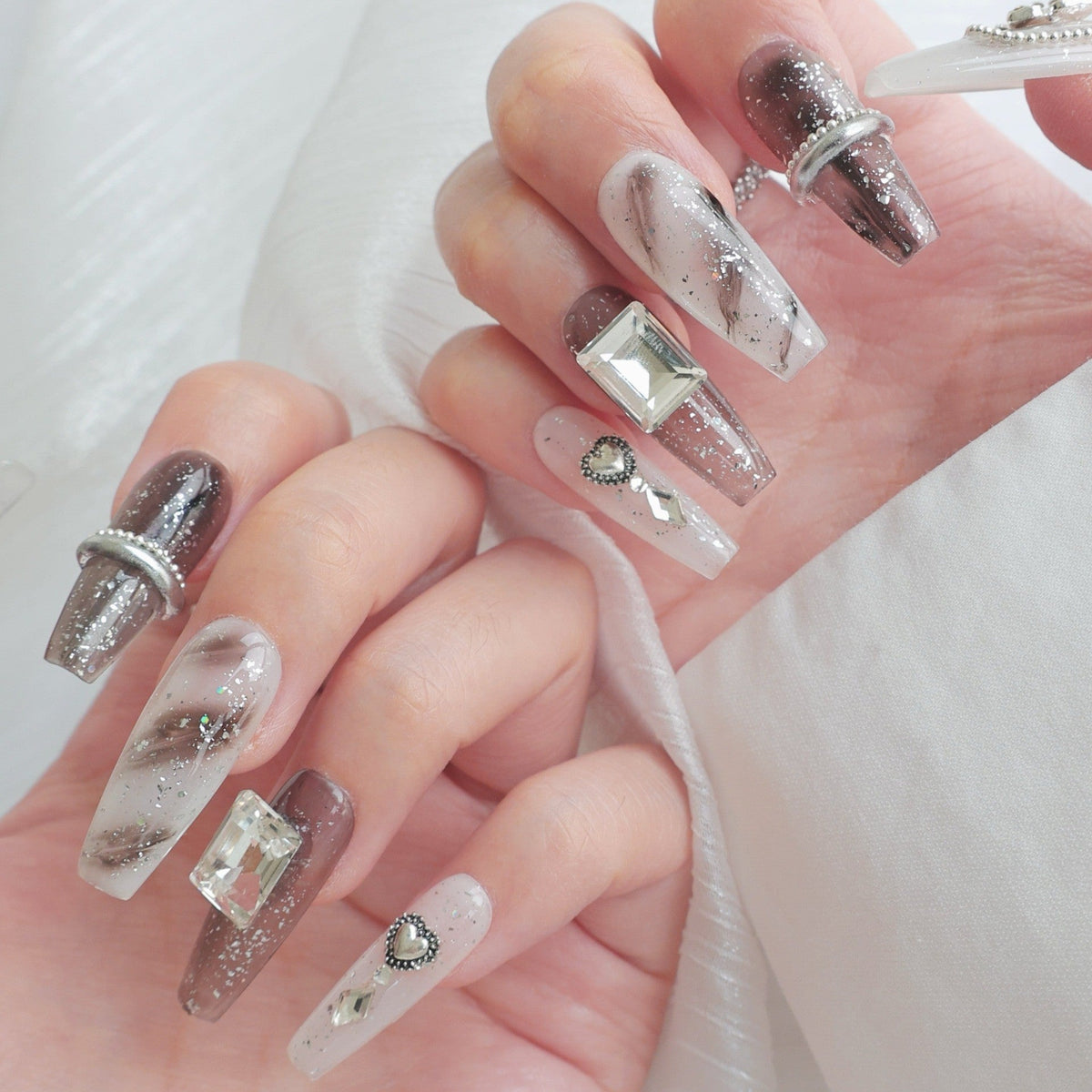 Press-On Nail Set with Geometric Rhinestone Accents