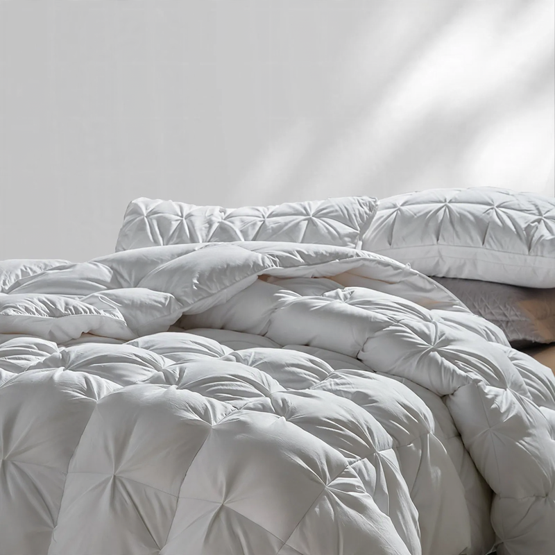 Pure Cotton 95% White Goose Down Duvet