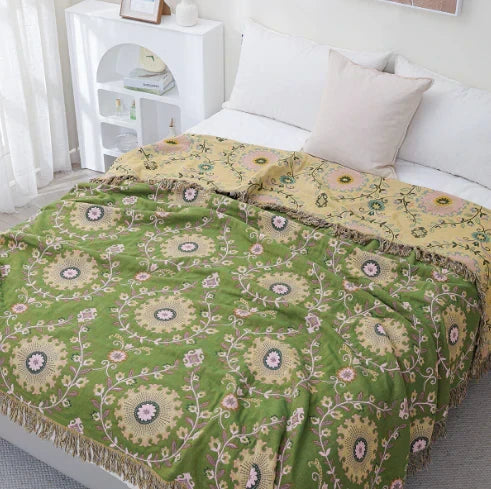 Reversible Scandinavian Blanket | Bird Design | Cozy