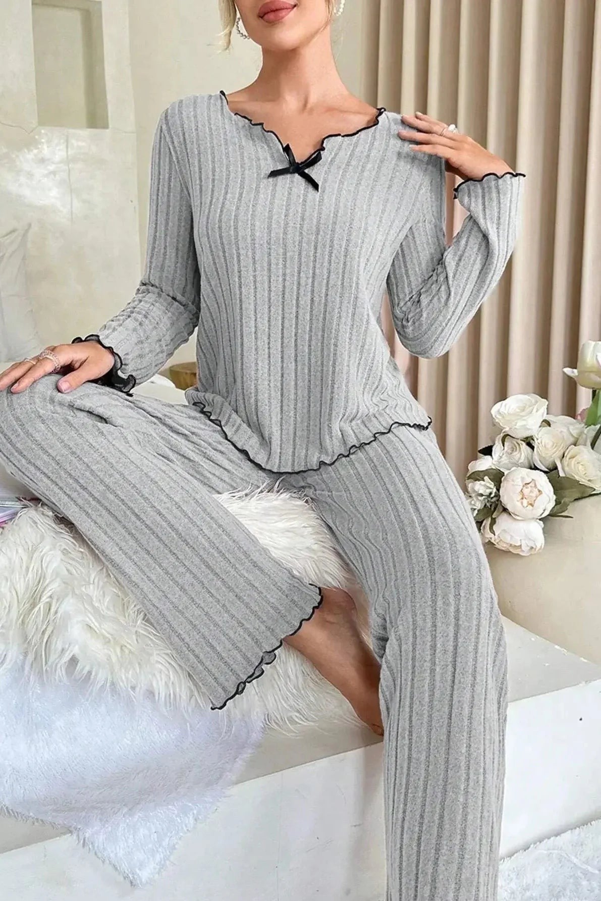 Ribbed Knit Pyjamas with Lettuce Edge