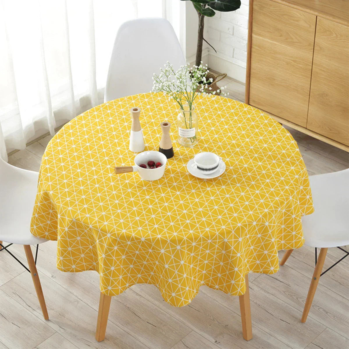 Round Tablecloth with Herringbone Pattern for Stylish Table Decor
