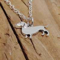 Collier teckel en argent