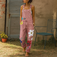 Mono de mezclilla con estilo y estampado floral