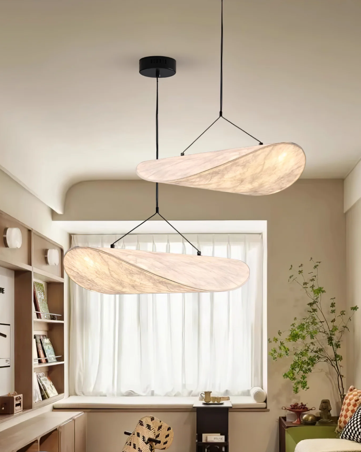 Subtle Japandi Lamp with a Light Eclipse Effect