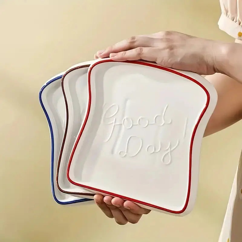 Assiette en céramique en forme de toast