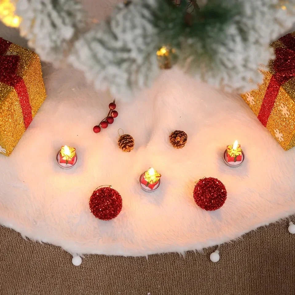 White Faux Fur Christmas Tree Skirt with Plush Texture for Holiday Décor