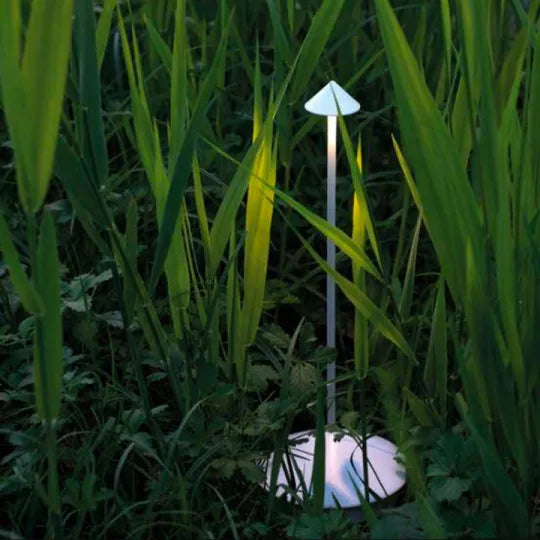 Wireless LED Table Lamp – Flexible and Durable
