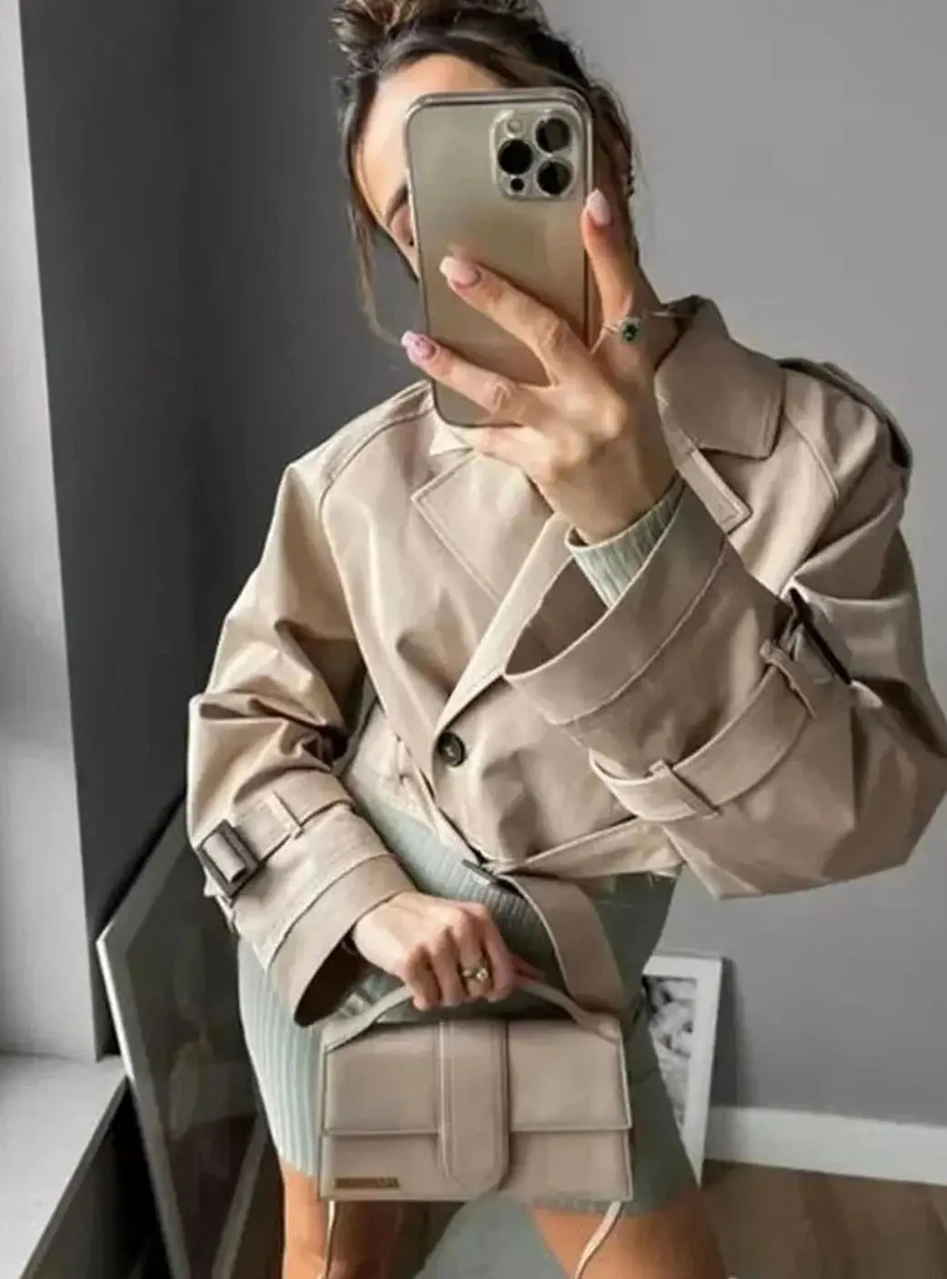 Women's Cropped Long-Sleeve Beige Trench Jacket