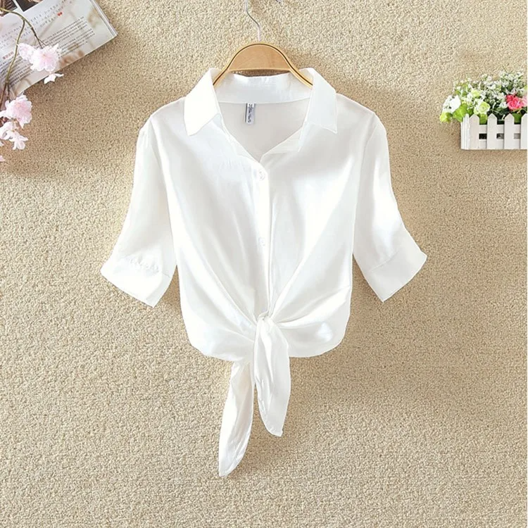 Blouse courte à nouer sur le devant pour femme