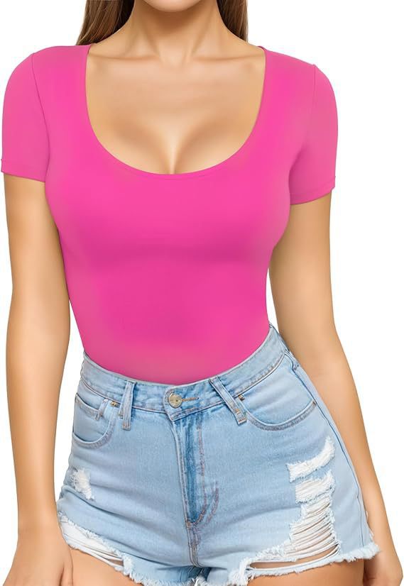Women's Fitted Short-Sleeve Scoop Neck Bodysuit with Seamless Design