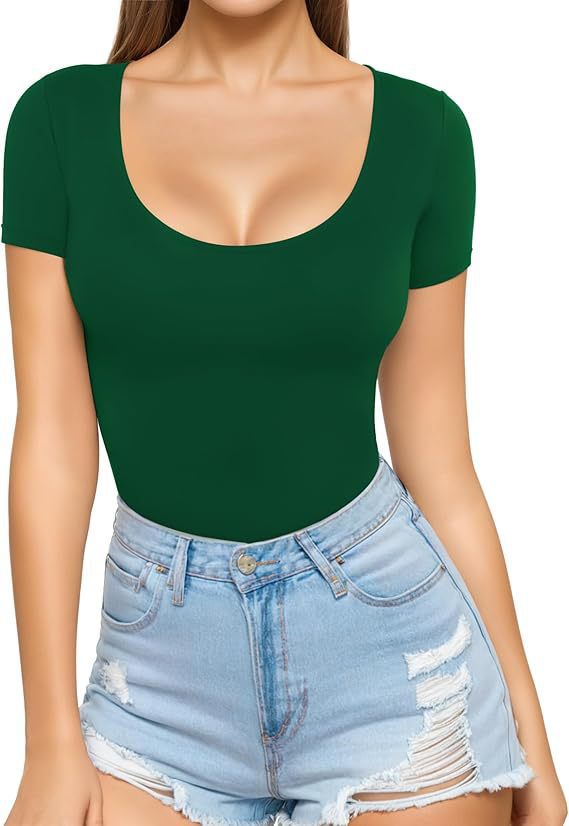Women's Fitted Short-Sleeve Scoop Neck Bodysuit with Seamless Design