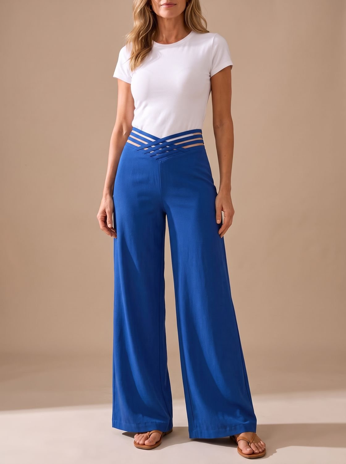 Pantalon large pour femme à taille haute et ceinture croisée