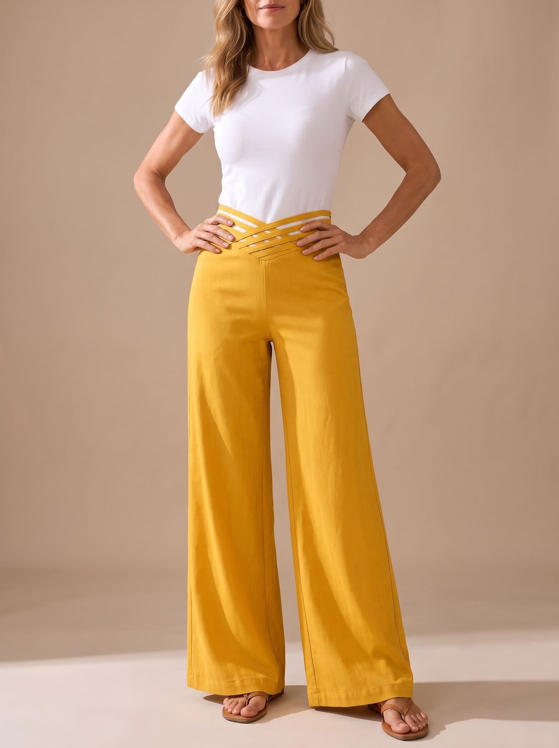 Pantalon large pour femme à taille haute et ceinture croisée