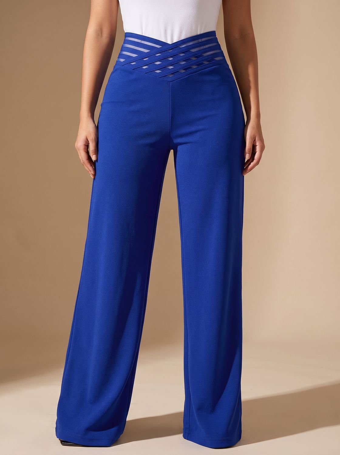 Pantalon large pour femme à taille haute et ceinture croisée