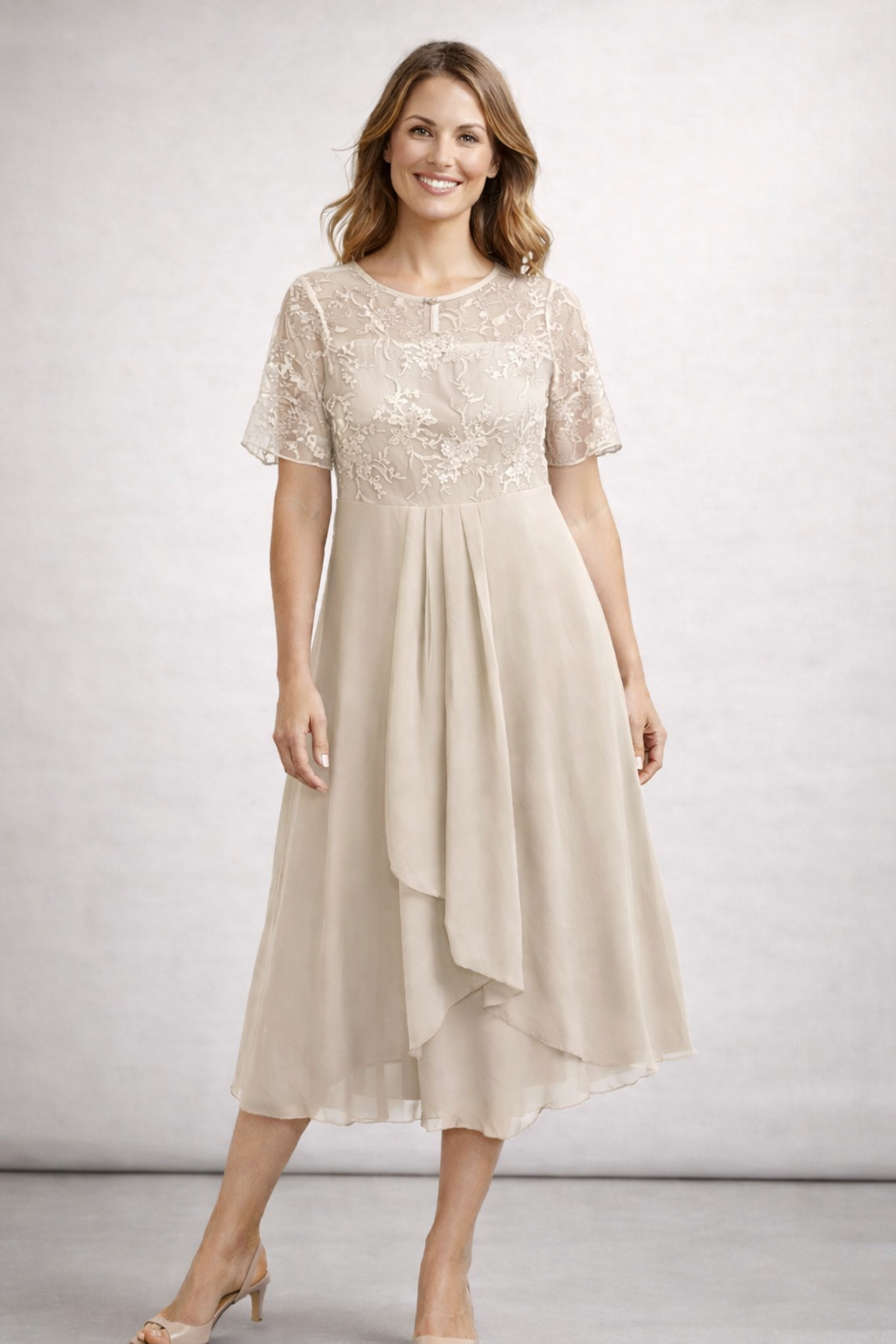 Women's Midi Dress with Lace and Chiffon Short Sleeves