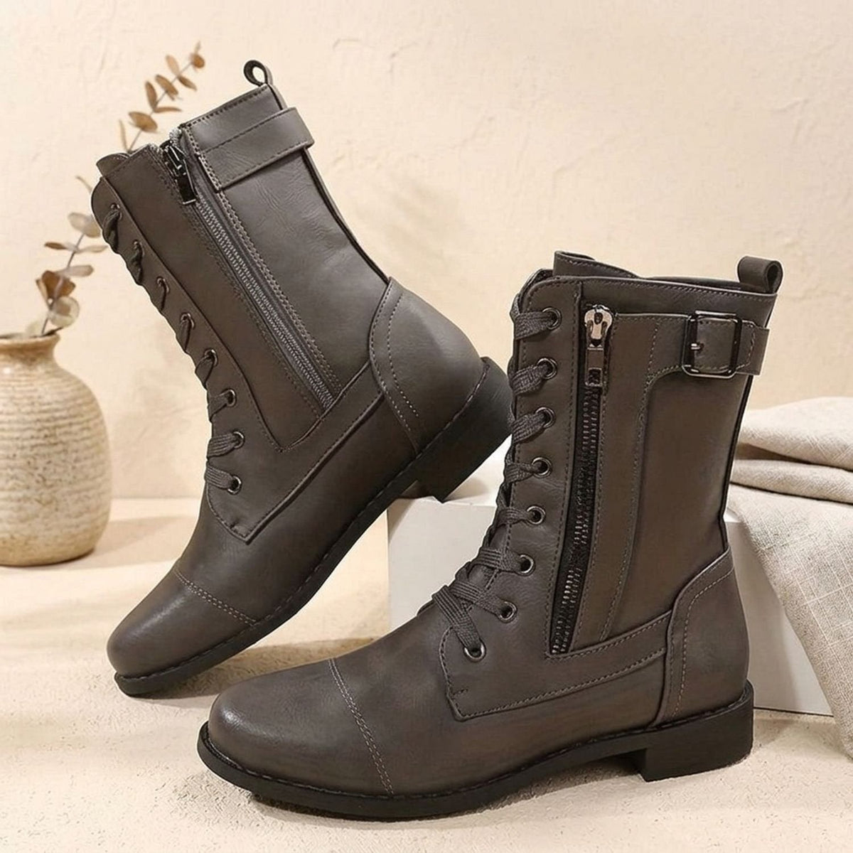 Bottes de combat à lacets pour femme, orthopédiques, à bout large