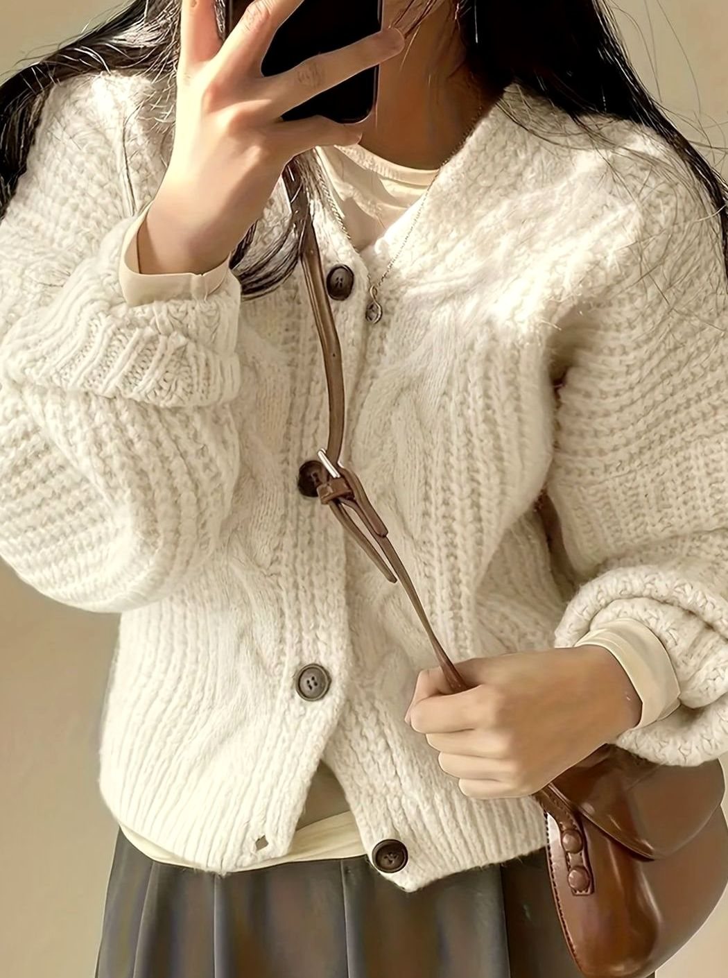 Cardigan oversize pour femmes en maille torsadée à boutonnage devant