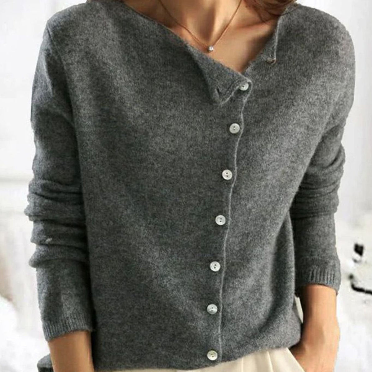 Gilet-pull en maille pour femme à coupe décontractée, avec boutonnage sur le devant