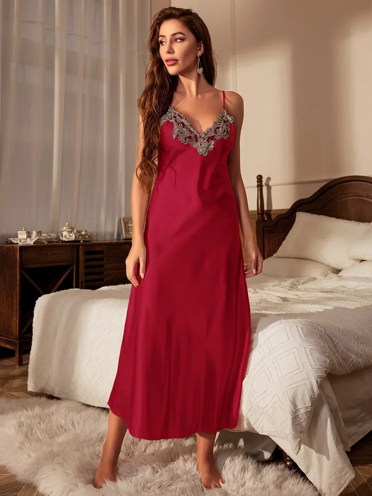 Chemise de nuit en satin pour femme, en tissu respirant au toucher soyeux