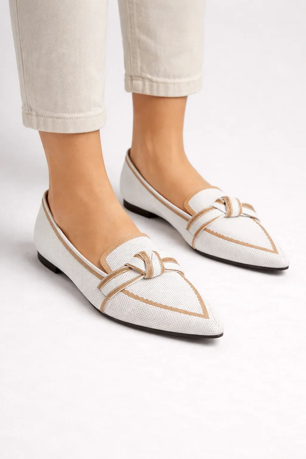 Women's Slip-On Pointed-Toe Knit Bow Loafers with Contrast Trim
