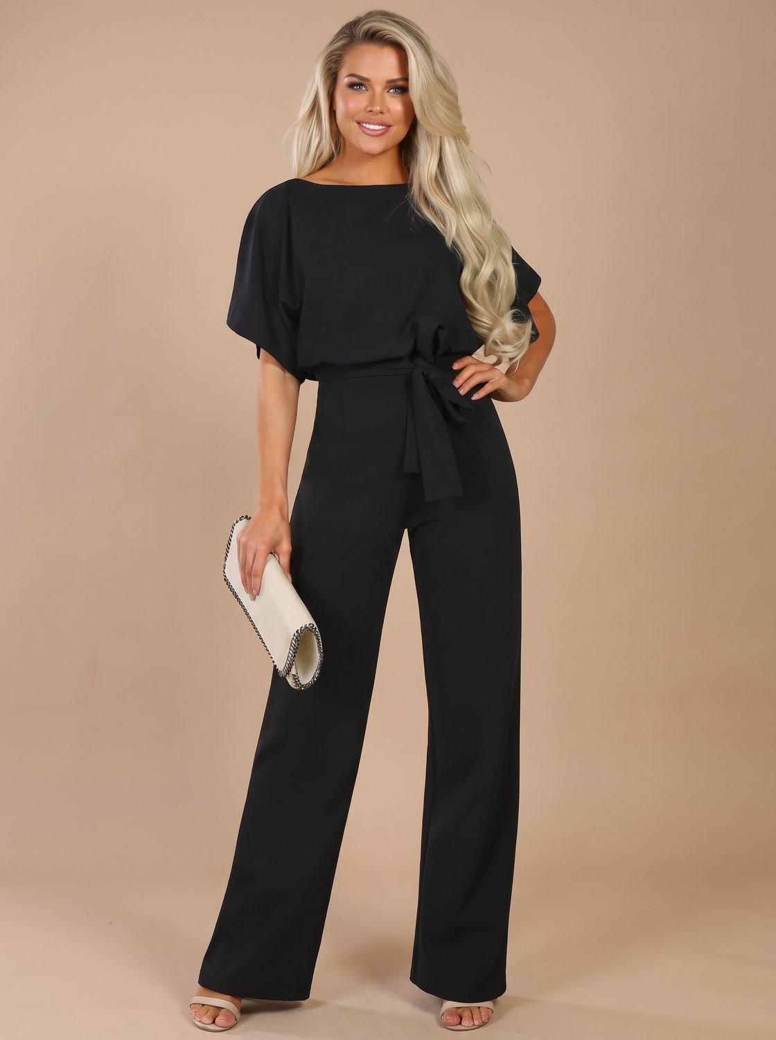 Combinaison courte à manches courtes pour femme, à jambes larges et ceinture à nouer